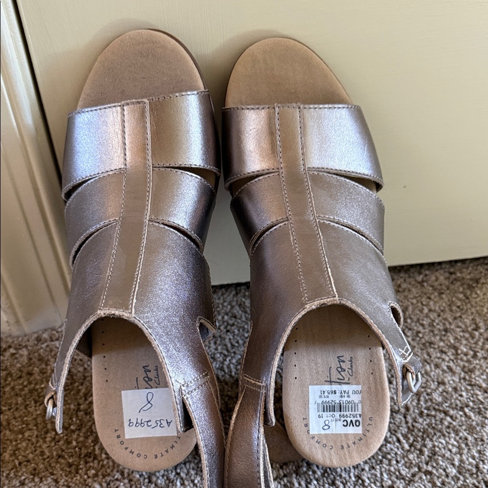 Women's  Clark’s Metallic Bronze Comfort Sandals
